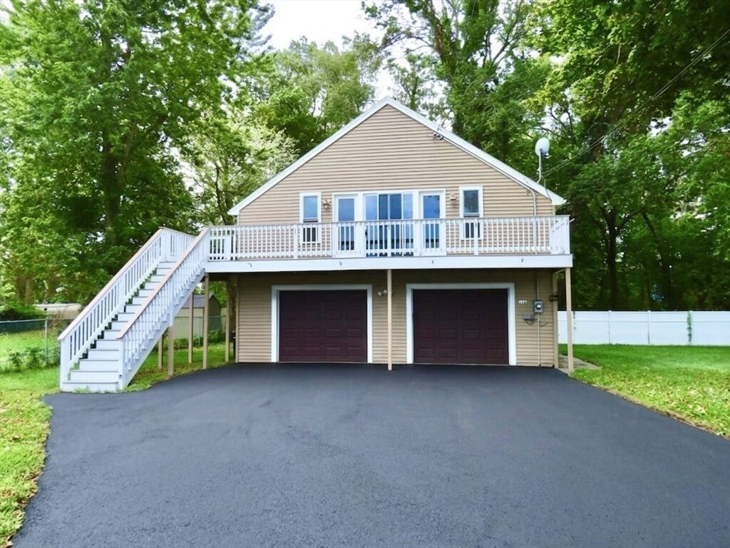 Property Photo:  13 Spring St A  MA 01952 