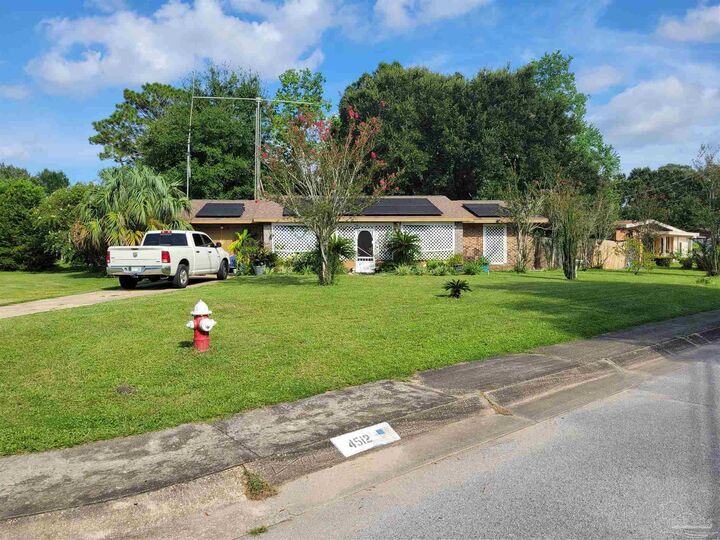 Property Photo: 4512 Cherbourg Way FL 32505