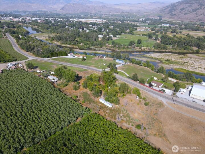 Property Photo: 2103 Highway 7 WA 98844