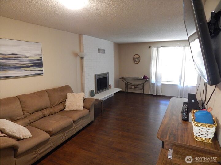 Property Photo:  522  Penguin Court SE  WA 98503 