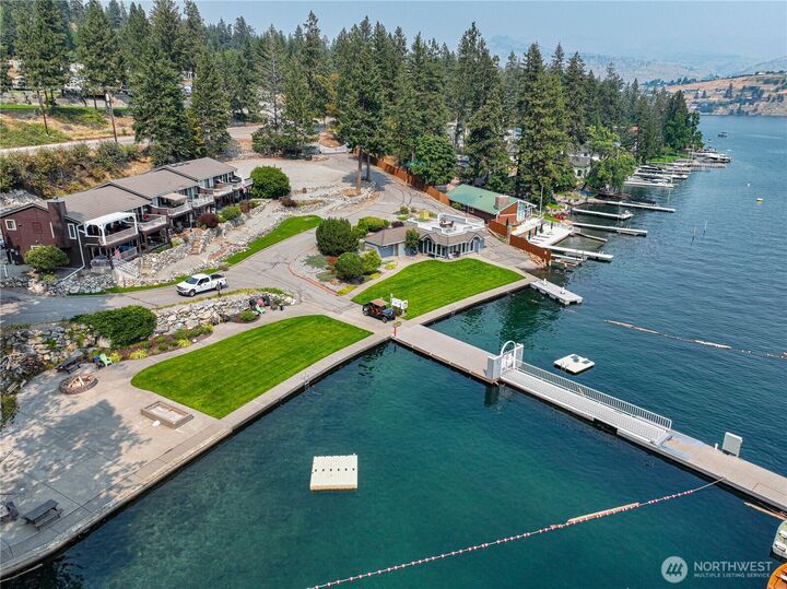 Property Photo:  11415 S Lakeshore Road 21  WA 98816 