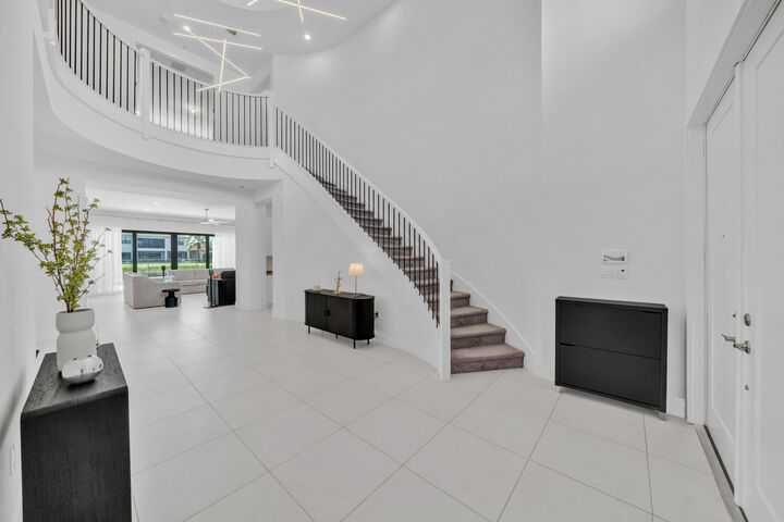 Property Photo:  8804 Skyward Street  FL 33496 