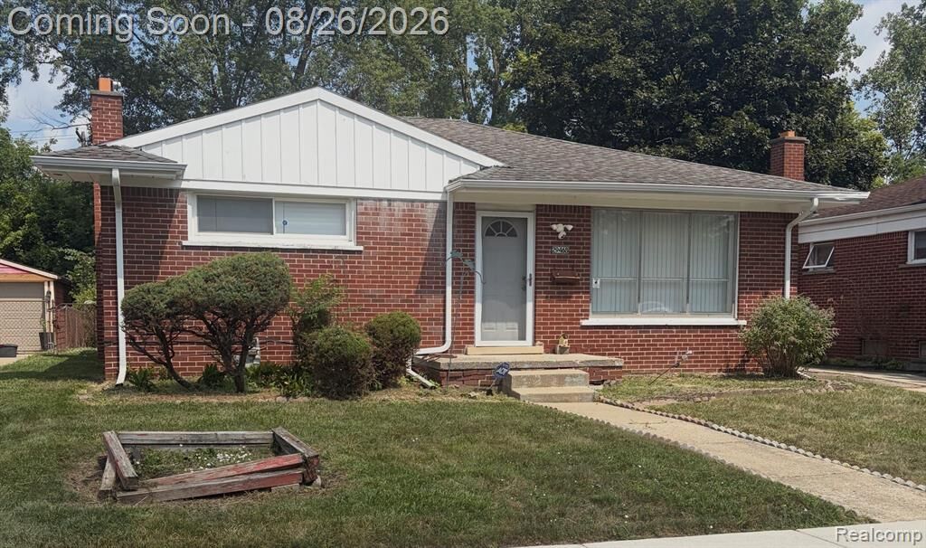 Property Photo: 29468 Avondale Street MI 48141