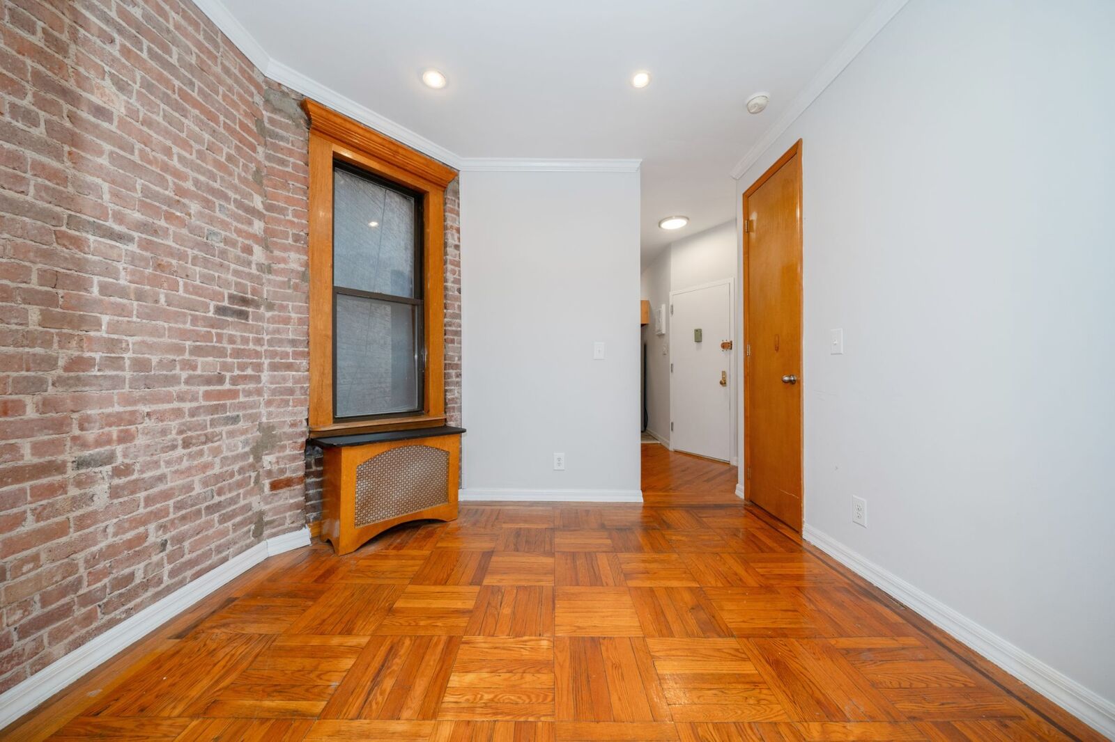Property Photo:  796 9th Avenue 44  NY 10019 