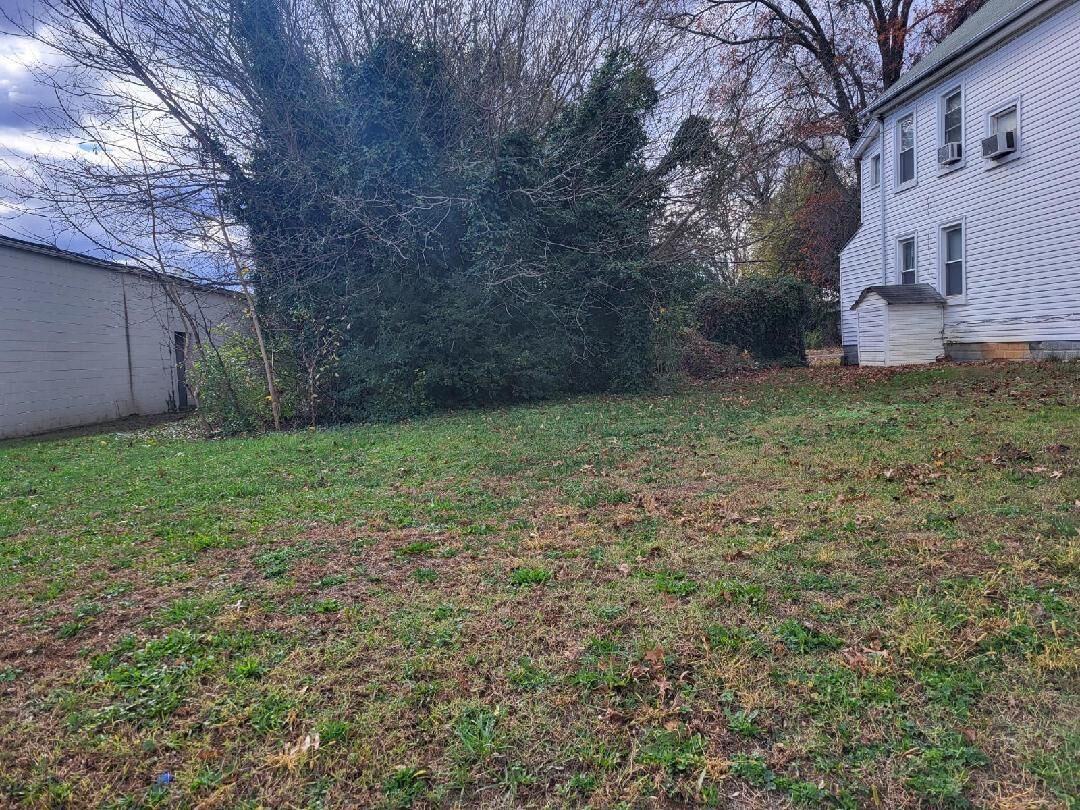 Property Photo: 1224 Loudon Ave NW VA 24017