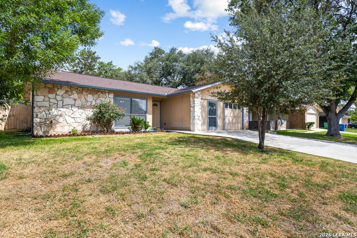 Property Photo:  4907 Dare Ln  TX 78217 