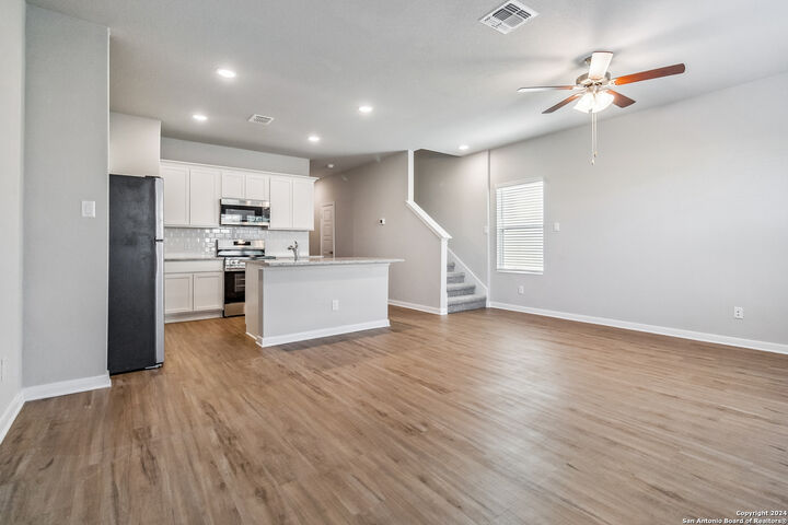 Property Photo: 3941 Abbott Pass TX 78152
