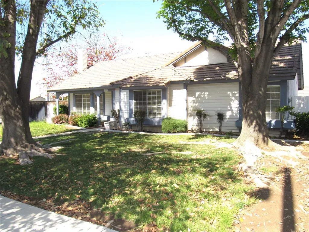 Property Photo:  1099 W Ontario  CA 92882 