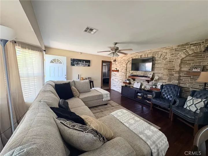 Property Photo: 316 Western CA 93309