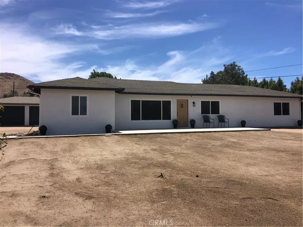 Property Photo: 4818 Crestview CA 92860