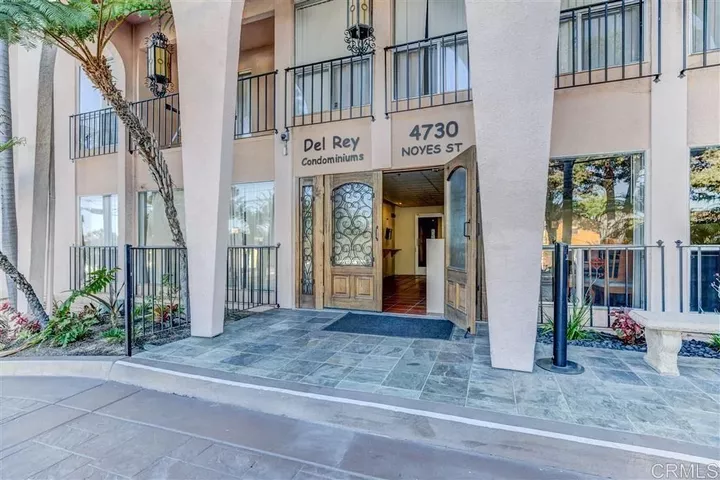 Property Photo: 4730 Noyes Street 111 CA 92109