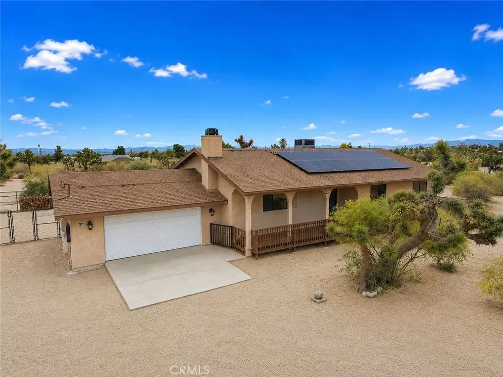 Property Photo: 11575 El Esteban CA 92371