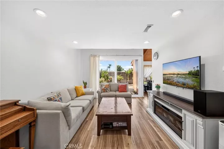 Property Photo:  6340 Sonora  CA 90630 