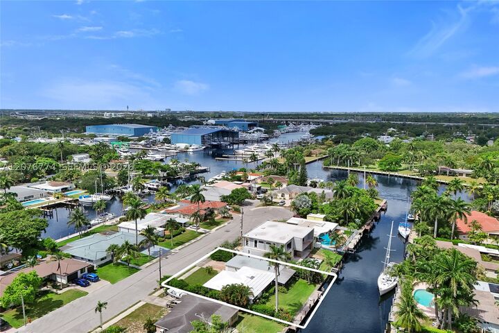 Property Photo:  1309 Orange Isle  FL 33315 