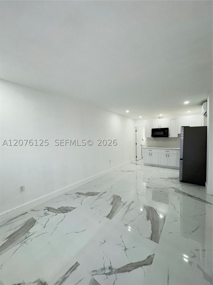 Property Photo: 10330 SW 35th Ter 0 FL 33165