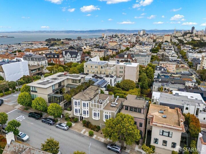 Property Photo: 2240 Lyon Street CA 94115