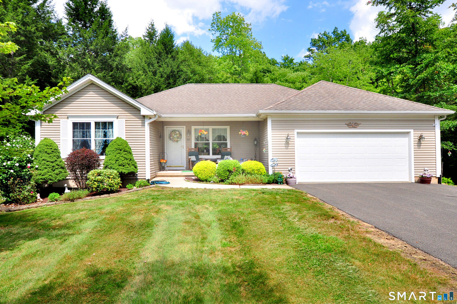 Property Photo:  65 Mourning Dove Trail 65  CT 06088 