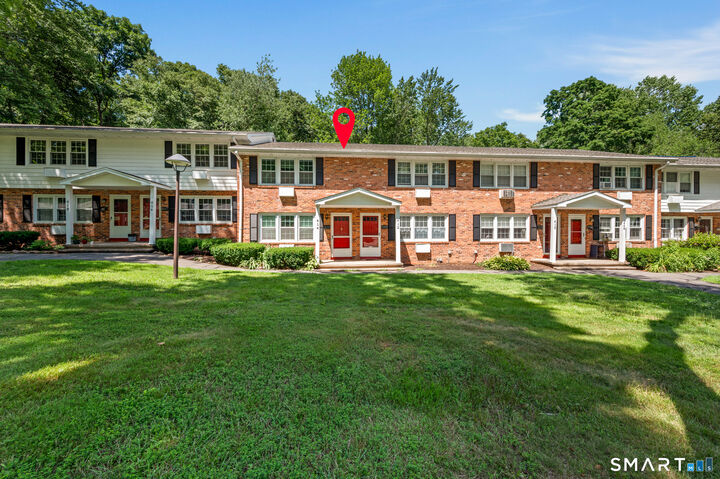Property Photo:  414 Robin Court 414  CT 06410 