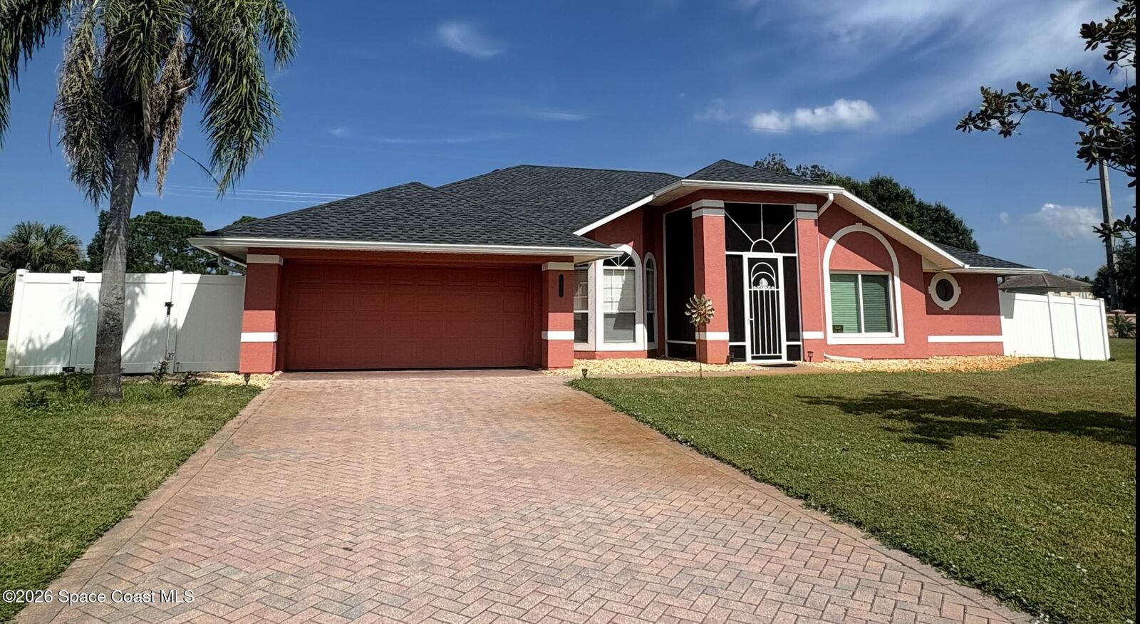Property Photo: 6350 Park Chester Terrace FL 32967