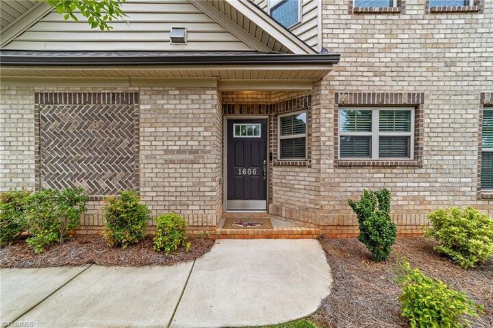 Property Photo:  1606 Cedar Hill Way  NC 27235 