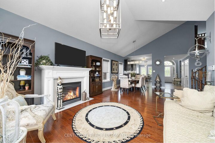 Property Photo: 159 Ridge Way ON L9R 0H3