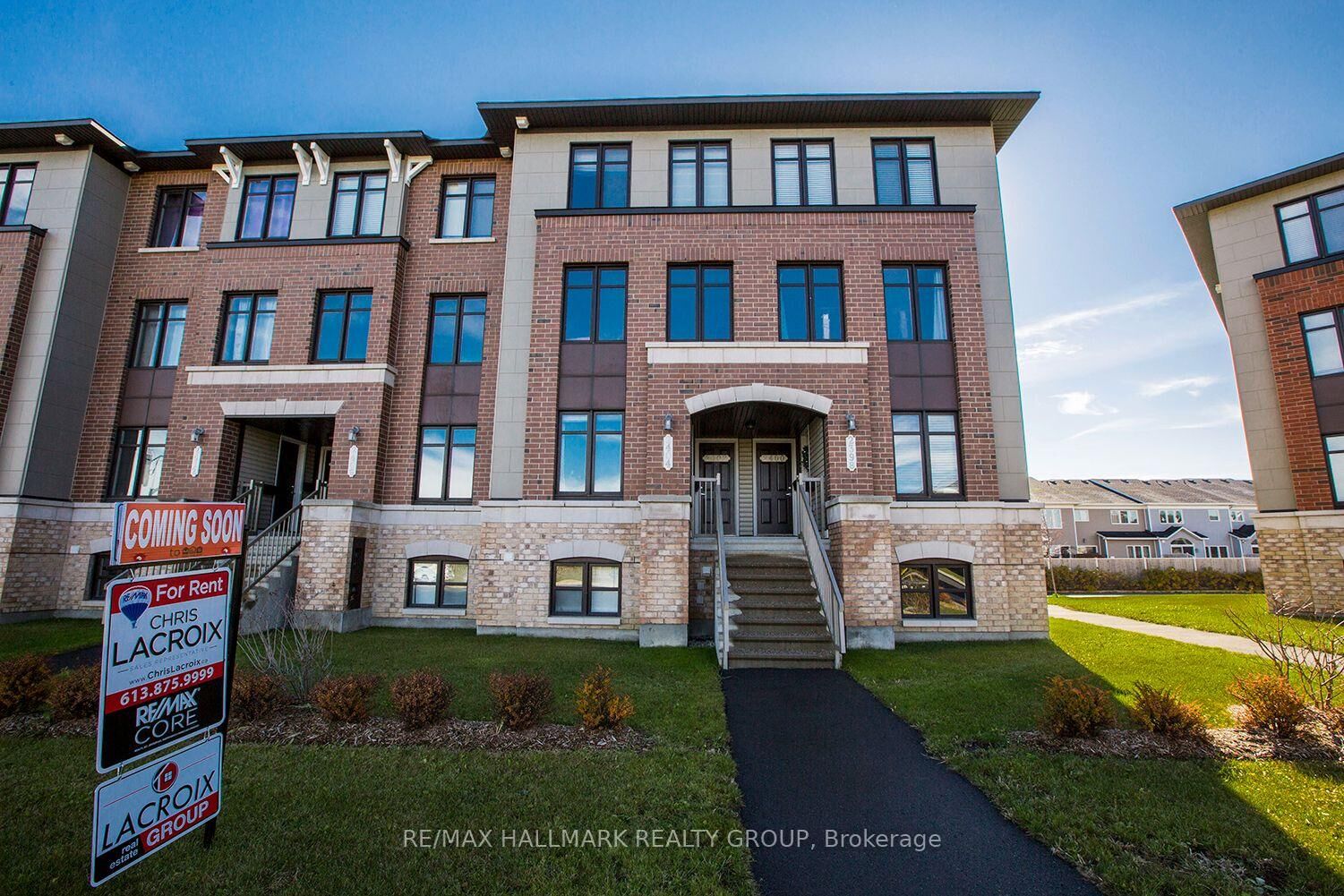 Property Photo: 2404 Esprit Drive ON K4A 0R2