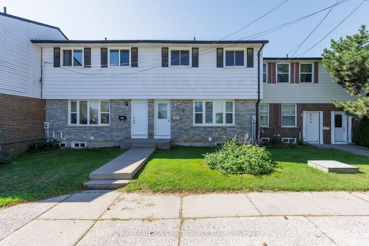 971 Oakview Avenue — photo 1