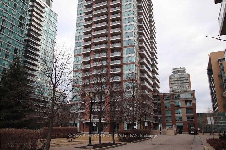 Photo de la propriété: 50 Lynn Williams Street 814 ON M6K 3R9