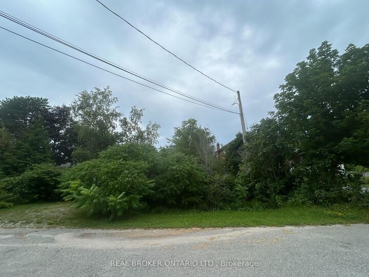 Property Photo:  18 Ashwood Avenue  ON L0E 1N0 