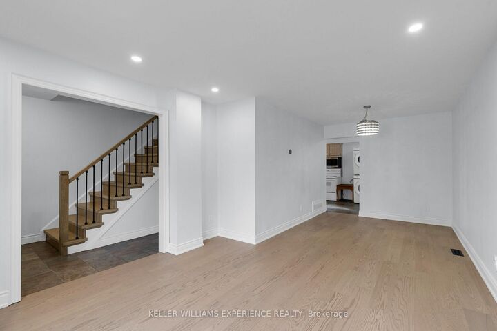 Property Photo: 49 Daphne Crescent ON L4M 2Y7