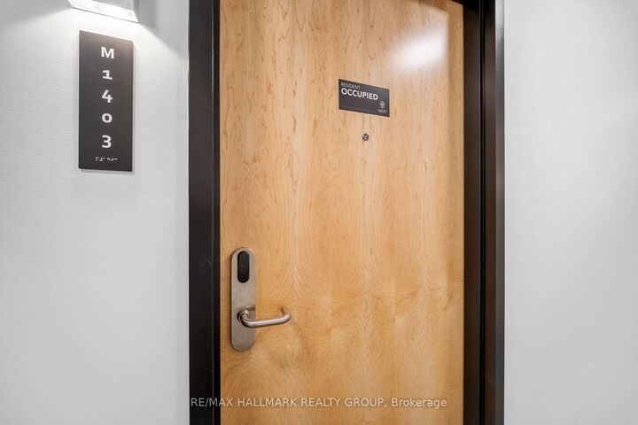 Property Photo:  340 Queen Street 1403  ON K1R 0G1 