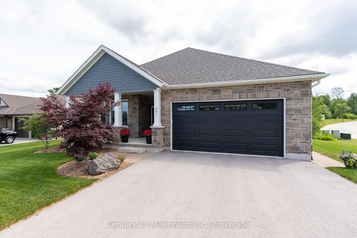 Property Photo: 401 Algoma Crescent ON N0H 1S0