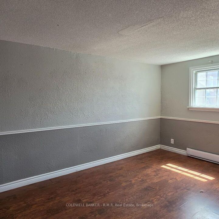 Photo de la propriété:  47 William Street N 6  ON K9V 3Z9 