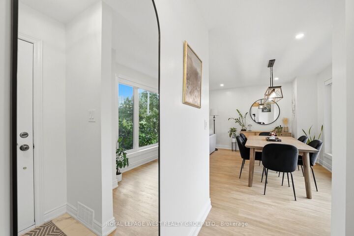 Property Photo: 72 Mervyn Avenue ON M9B 1N3