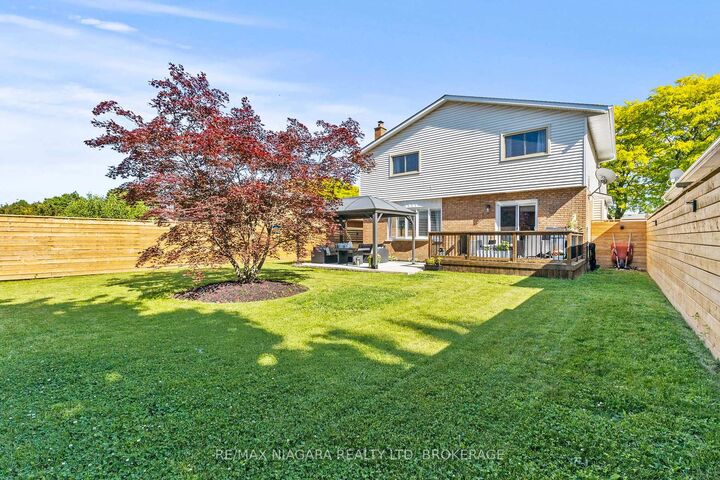 Property Photo: 30 Orlando Drive ON L2N 6X4