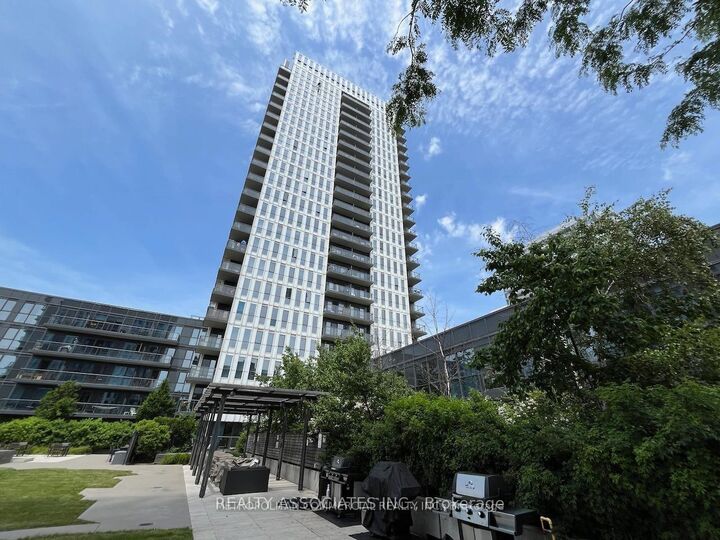 Property Photo: 170 Sumach Street 2008 ON M5A 0C3