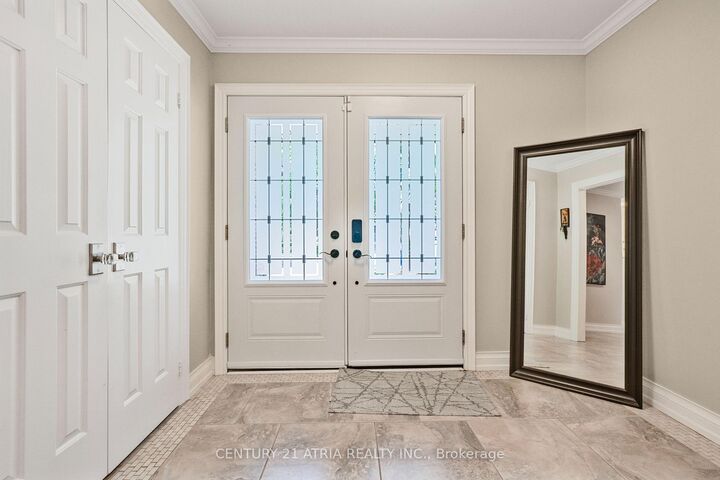 Photo de la propriété: 57 Ashfield Drive ON L4E 2L1