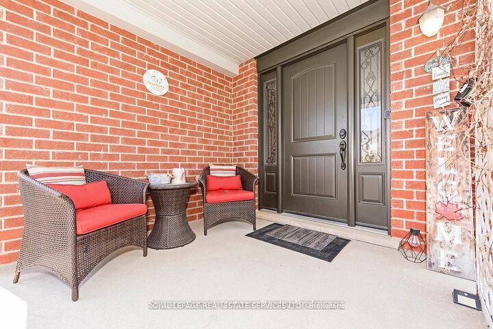 Property Photo:  635 Commonwealth Crescent  ON N2E 4J9 