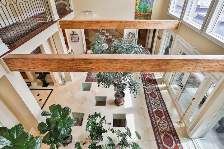 Property Photo:  23 Country Lane  ON M2L 1E1 