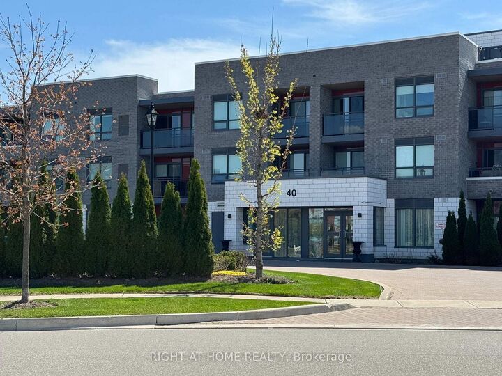 40 Via Rosedale Way 307 — photo 1