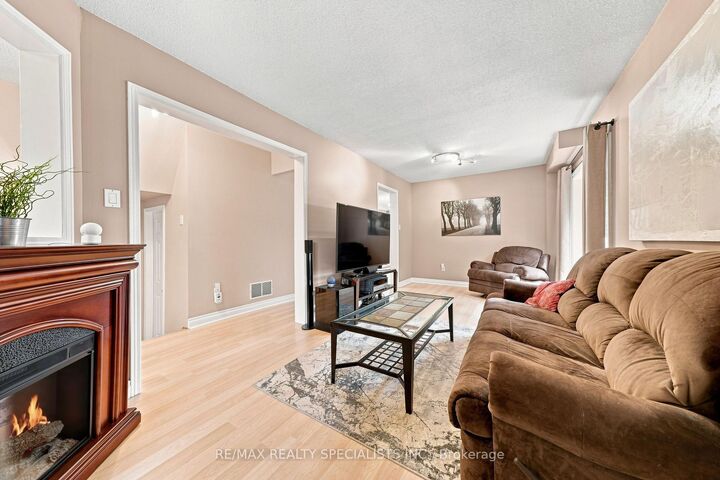 3881 Ponderosa Lane — photo 1