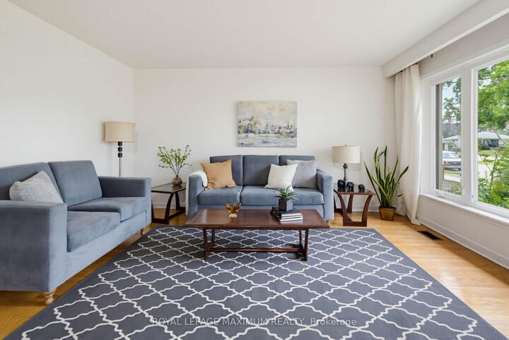 41 Strathavon Drive — photo 1