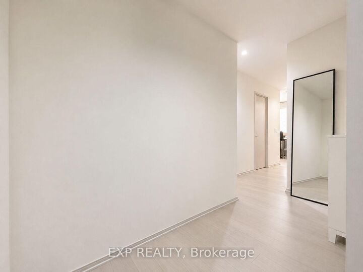 Property Photo:  70 Temperance Street 1406  ON M5H 4E8 