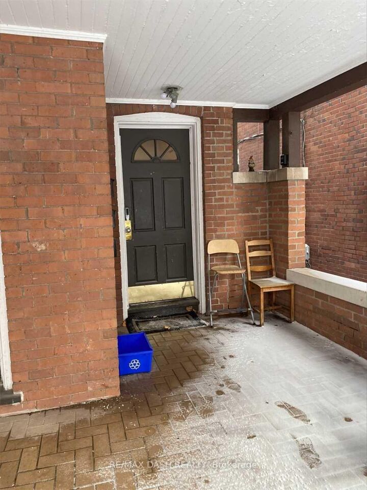 Property Photo: