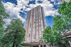 Property Photo: 7 Concorde Place 511 ON M3C 3N4