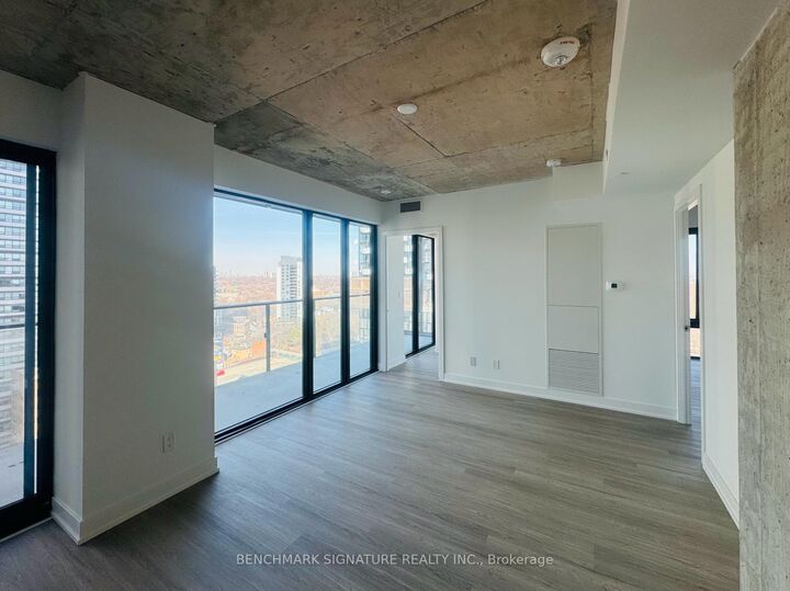 Property Photo:  47 Mutual Street 1705  ON M5B 0C6 