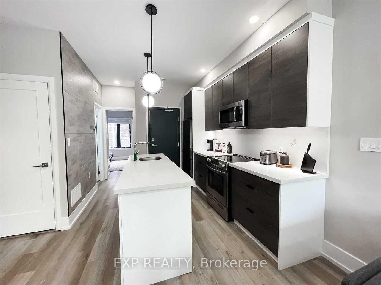 Property Photo:  271 Ontario Street 1  ON M5A 2V6 