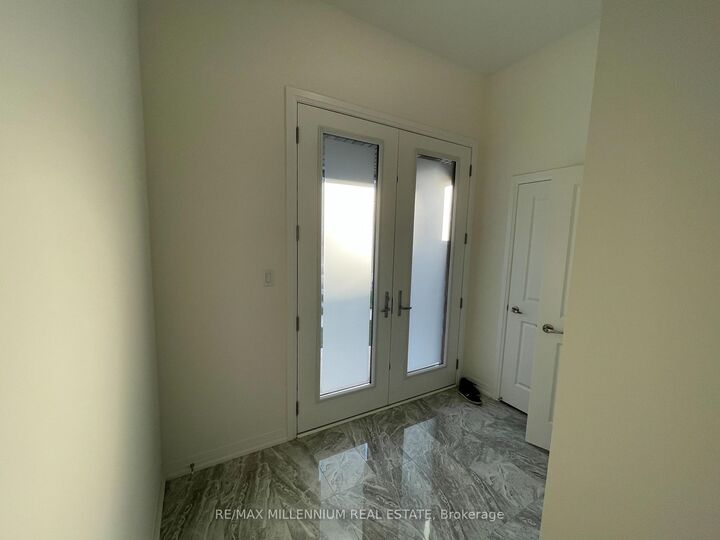 Property Photo:  13 Haydrop Road  ON L6P 4P2 