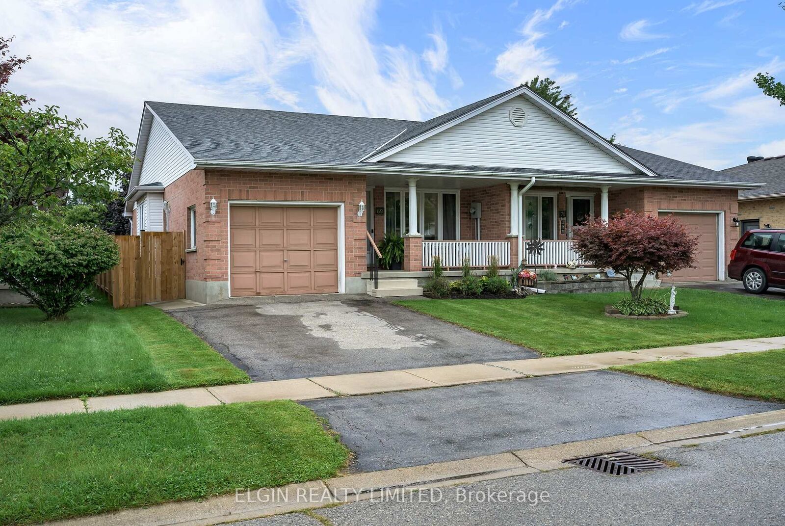 Property Photo:  69 Carrie Crescent  ON N5R 6C2 