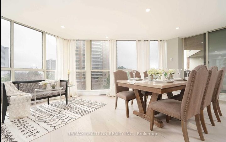 85 Skymark Drive 502 — photo 1